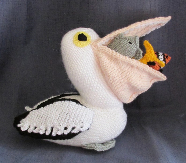 Toy Pelican KNITTING PATTERN pdf file by automatic download image 3