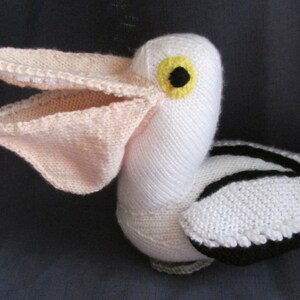 Toy Pelican KNITTING PATTERN pdf file by automatic download image 4