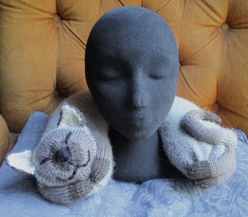 Snoozing Cat Travel Pillow KNITTING PATTERN pdf file by automatic download image 4