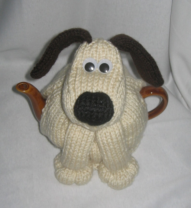 Dog Tea Cosy KNITTING PATTERN pdf file by automatic download image 3
