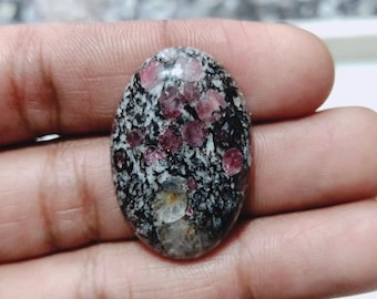 Natürlicher Rubin Herbst Cabochon, ovale Form Edelstein (32x21x5 MM, 38.80Cts)