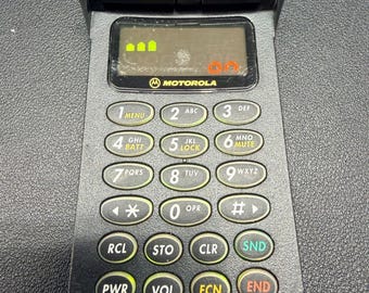 Motorola StarTAC Dual Band 2G Dual-Band Flip Style Cell Phone, Black WORKING