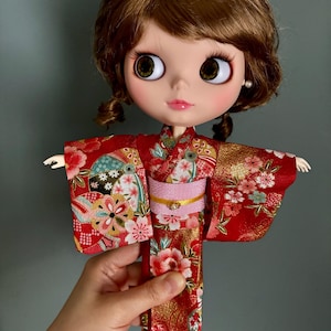 Blythe Doll Yukata (Casual Kimono), Japanese Chirimen Style Fabric 2-Piece Set, Removable Obi