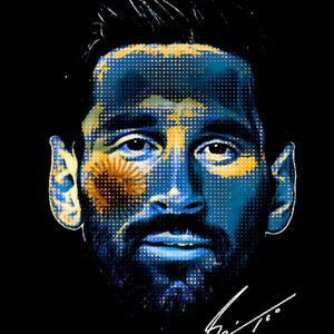 Puede incluir: Retrato de estilo pop art de un hombre con barba, renderizado en puntos de semitono azules y amarillos sobre un fondo negro. La imagen incluye una firma en blanco. El retrato presenta los colores de la bandera argentina.