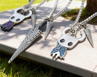 Hollow Knight Necklace and Keychain Set, Game Anime Accessories, Knight & Hornet Charms, Indie Game Jewelry, Gifts for Gamers and Fans