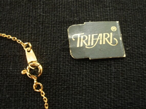 FINAL SALE 25 Trifari Gold Tone Shell Necklace NO… - image 4