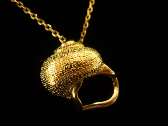 FINAL SALE 25 Trifari Gold Tone Shell Necklace NO… - image 7