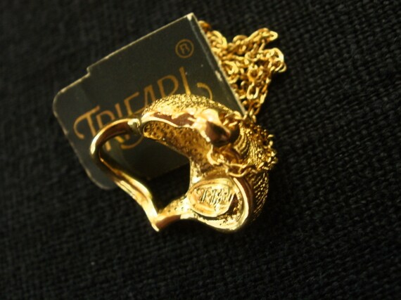 FINAL SALE 25 Trifari Gold Tone Shell Necklace NO… - image 3