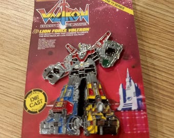 VOLTRON Golion Vintage Matchbox US Version Style Diecast Pin
