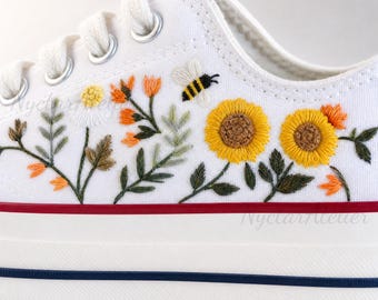 Kundenspezifische converse Low-top, Brautblumen bestickte Schuhe, Sonnenblumenblumen bestickte Turnschuhe