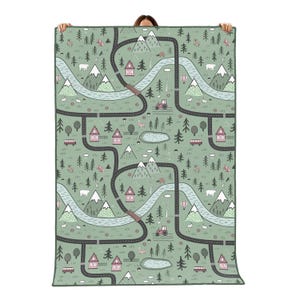 Road Patterned Kids Play Mat, Car Mountain Desing Rectangular Rug, Road Green Baby Carpet image 2