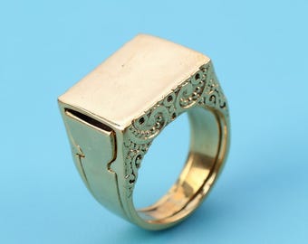 Anneau empoisonné en laiton, anneau de boîte à pilules, anneau empoisonné de serpent, cadeau pour elle, anneau fait main, anneau de boîte de composant caché, anneau de message secret