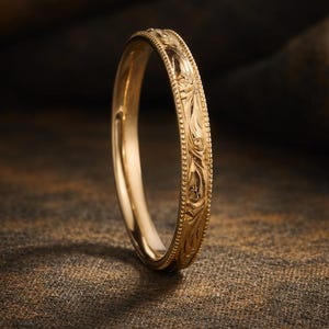 Anillo de oro vintage con grabado floral, fino adorno de boda, delicado anillo apilable, joyería minimalista de oro, elegante regalo de aniversario para ella.
