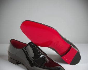 Christian Louboutin Men display picture 3