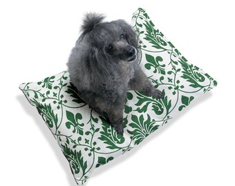 Cama para mascotas con estampado de damasco verde / Diseño de mosaico floral decorativo