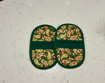 Potholders - Gold Paisley with red flowers, green trim - free shipping etsy