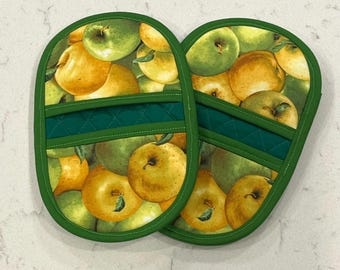 Pot Holders-Oven & Microwave Mitts-Pinchers-Yellow and Green Apples w/Green Trim-Free Shipping