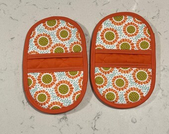 Pot Holders - Oven Mitts - Sunflowers