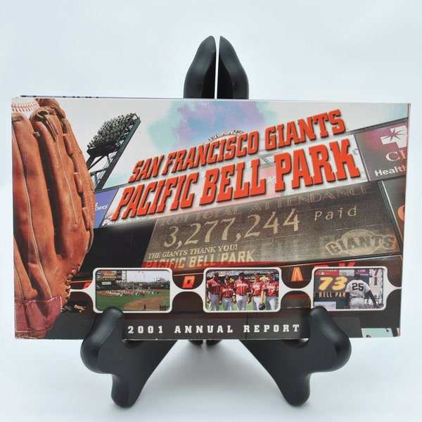 Vintage San Francisco Giants Pacific Bell Park 2001 Annual Report Postcard Booklet - 18 Collector's Postcards - Baseball Team