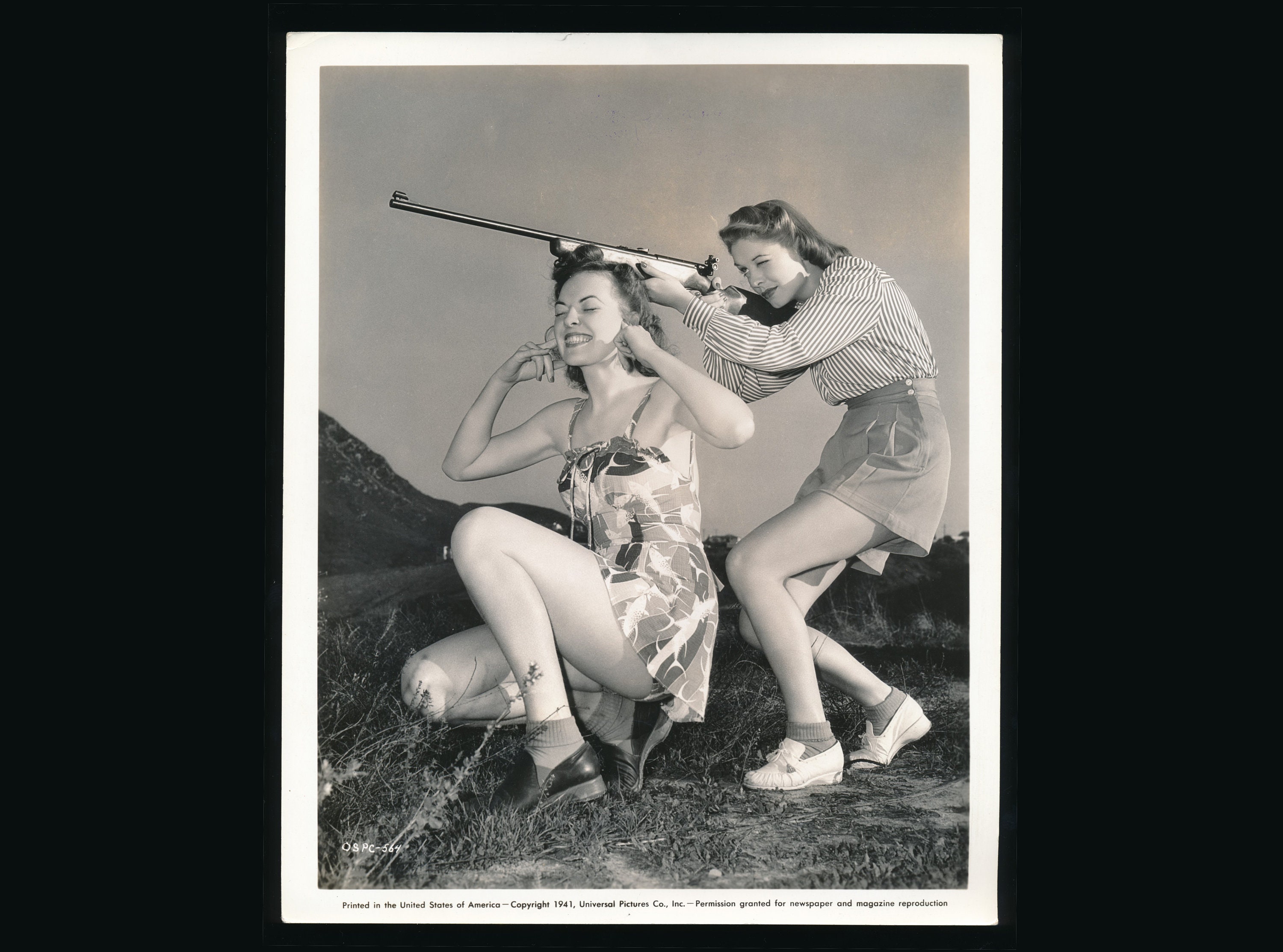 Anne Gwynne Photos