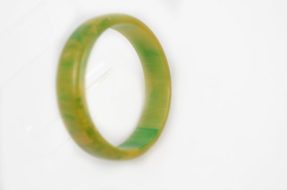 Vintage Yellow Green Marbleized Swirl Bakelite Ba… - image 9