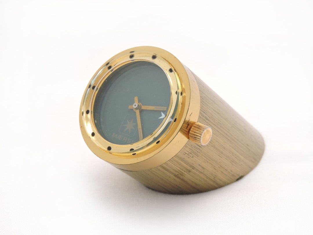 Vintage C.1970's Maersk Small Desktop Clock Night & Day Disappearing ...