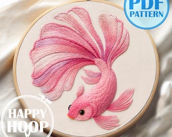 Pesce Betta, colorato pesce combattente siamese. Semplice schema di ricamo a mano in PDF, adatto ai principianti.