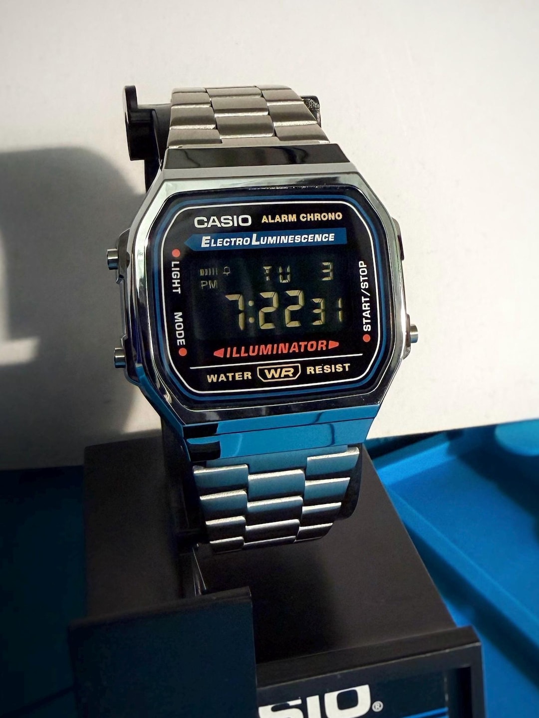 カシオ a168WA – ネガティブディスプレイ - Etsy 日本