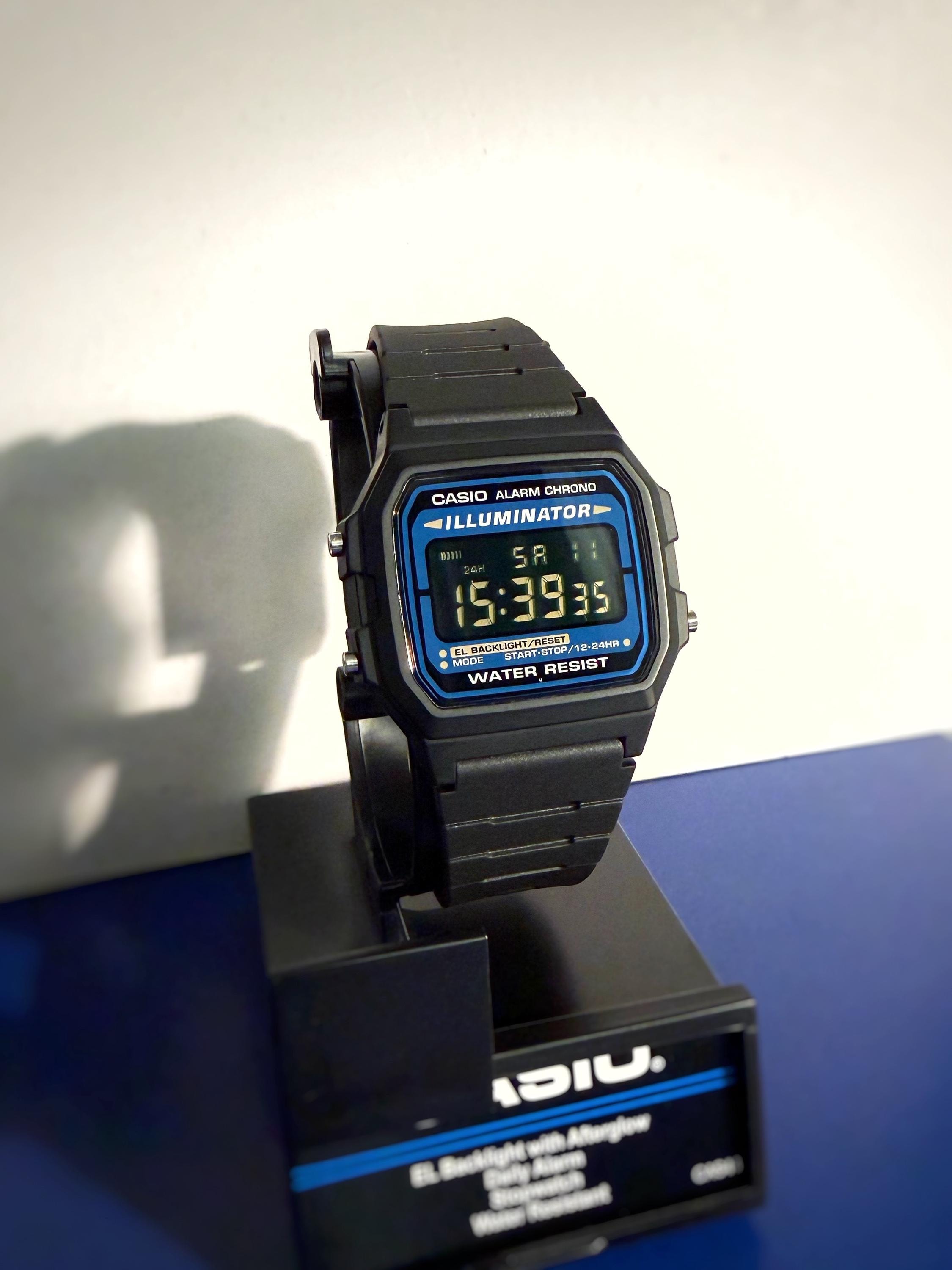 Casio F105 – Custom Mod (negative Display) - Etsy