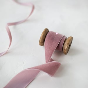 Rosa Mauve Samtband • 3/8 • 3/10 • 3/8 • 5/8 • 7/8 • 4.5 • 5cm
