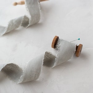 Weiches, handgefärbtes Fransenband aus einer Leinen-Baumwollmischung • 3,8 cm