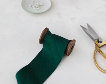 Hunter Green Bias-Cut Dupioni Silk Ribbon • 3/4" • 2"