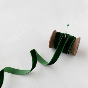 Diep smaragdgroen ambachtelijk fluwelen lint • 3/8&quot; • 1&quot;
