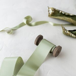 Product Details, 40 Winter Sage - Ribbon, 7mm