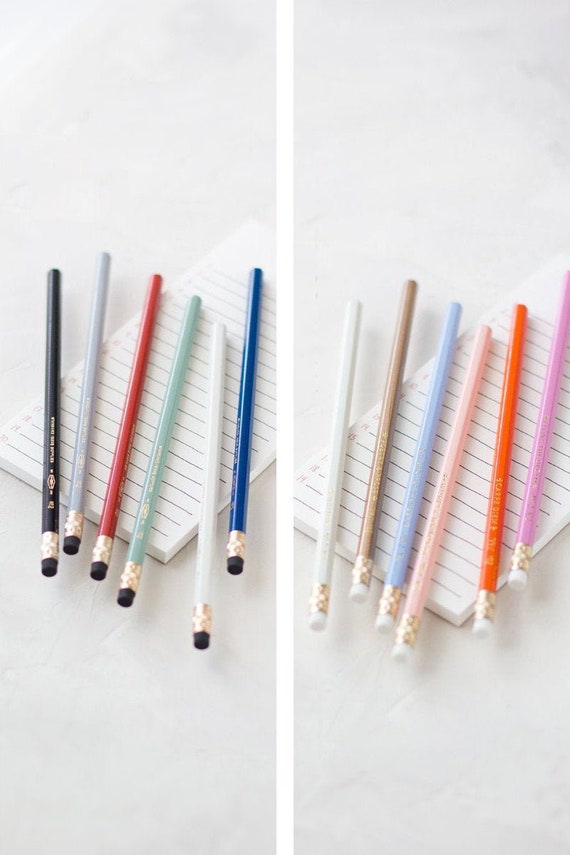 BULK 20 Green pencil charms resin PT156