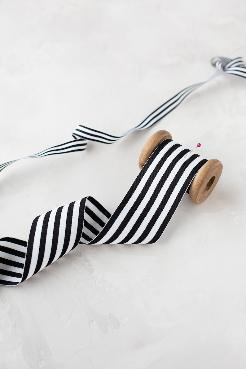 Black White Stripe Grosgrain Ribbon 3/8 5/8 7/8 1.5 2.25 image 1