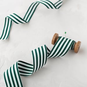 Donkergroen + wit gestreept grosgrain lint • 3/8" • 5/8" • 7/8" • 1,5"