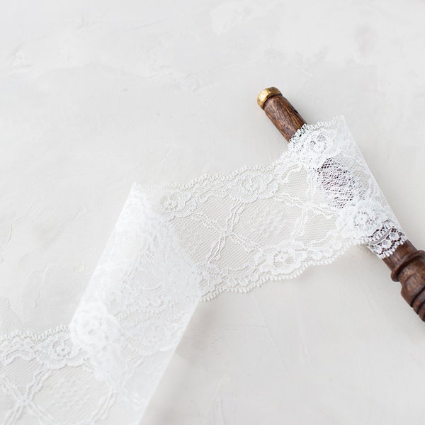 Ivory Scalloped-Edge Floral Lace Ribbon • 3"