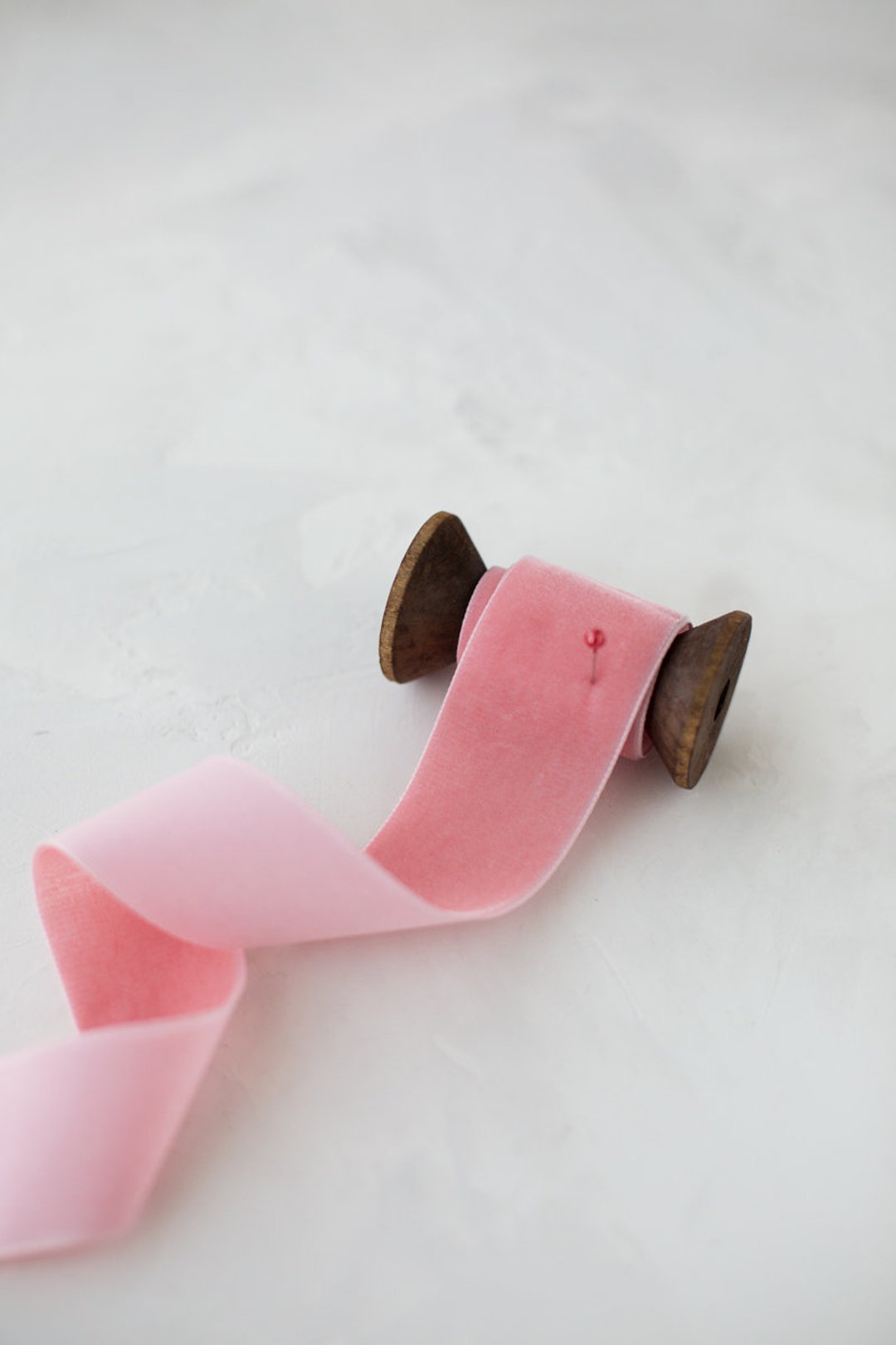 新品) LETICIA Ribbon-VELVET Flamingo Pink Swiss Velvet Ribbon • 1/8