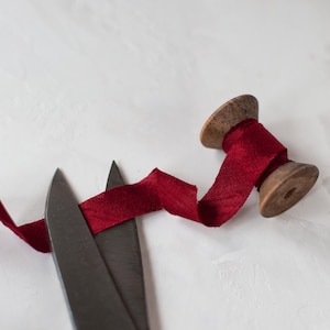 Deep Scarlet Red Bias-Cut Dupioni Silk Ribbon 3/4 2 image 3