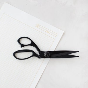The Quilted Bear Rose Gold Dressmaking Scissors Premium Heavy Duty  Dressmaking & Sewing Scissors With Precise Sharp Blades 