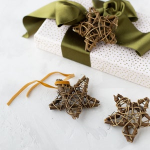 Grapevine Star Gift Toppers w/ Swiss Velvet Ribbon Set of 5 image 1