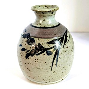 Hand Thrown Studio Pottery Vase Lorraine Dalmore Stoneware Floral New England