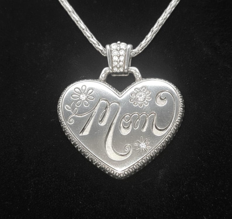 “A sparkling heart for Mom — a sweet reminder of love that shines every day.”