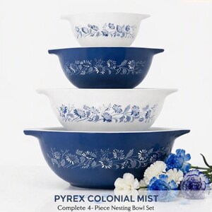 Vintage Pyrex Colonial Mist Cinderella Mixing Bowls (4-Piece Set)