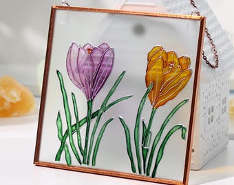 Krokus Handgemalter botanischer Glaswandkunst - Blumenglas-Sonnenfänger