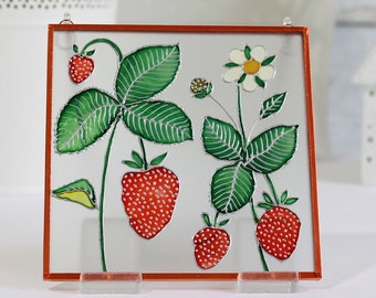 Strawberries Suncatcher Stained Glass Wall Art Copper Foil Framed Glass Picture Hand Painted Glass Wall Hanging Panel Glass Wall Decor