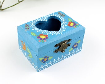 Azul Arte Popular Floral Caja de Madera Caja de Joyería Caja de Corazón Azul Flores de Arte Popular, Caja de Hierbas Caja de Memoria Anillo de Boda Caja de Madera Pintada a mano