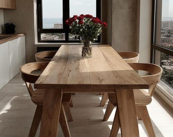 Ręcznie robiony rustykalny stół jadalny z litego drewna – niestandardowy stół kuchenny w stylu rustykalnym