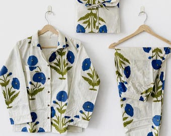 Pijama de algodón con estampado floral indio